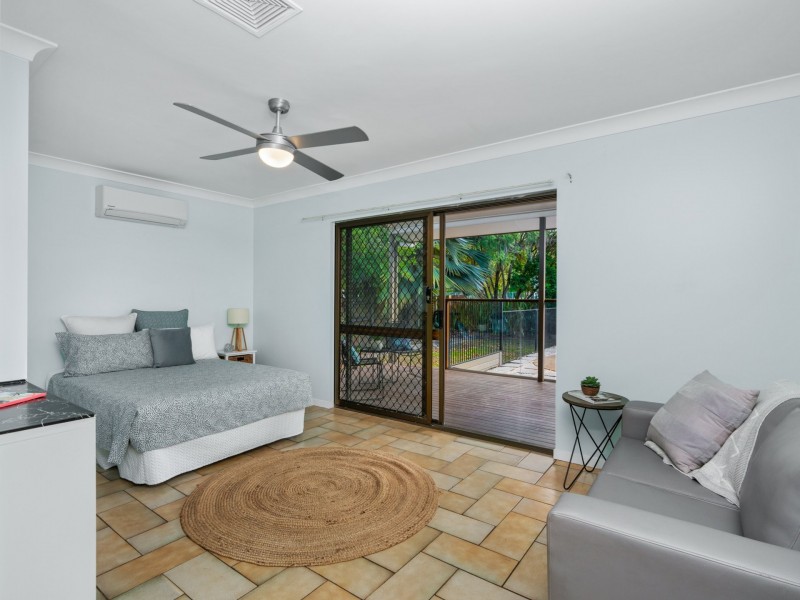 184 Trinity Beach Road, Trinity Beach QLD 4879