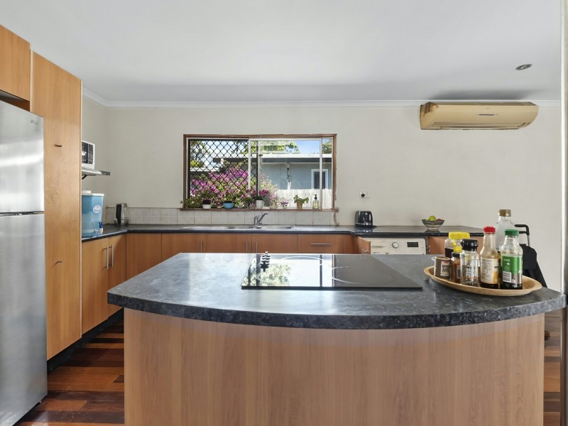 67 Cunningham Street, Yorkeys Knob QLD 4878
