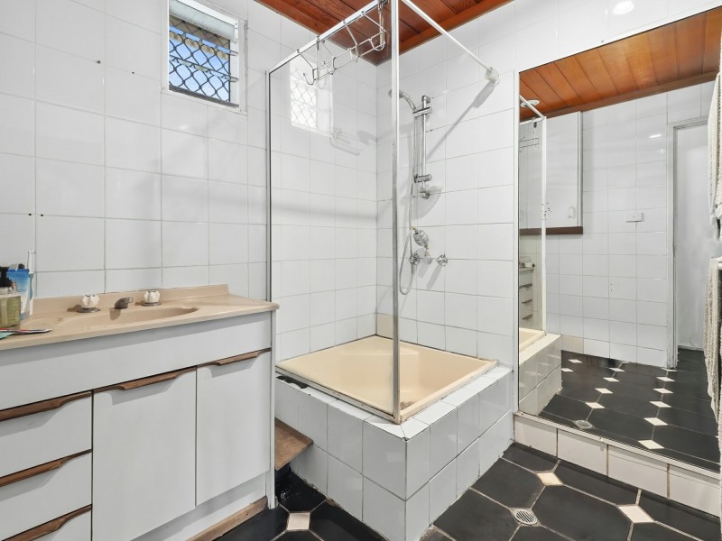 67 Cunningham Street, Yorkeys Knob QLD 4878