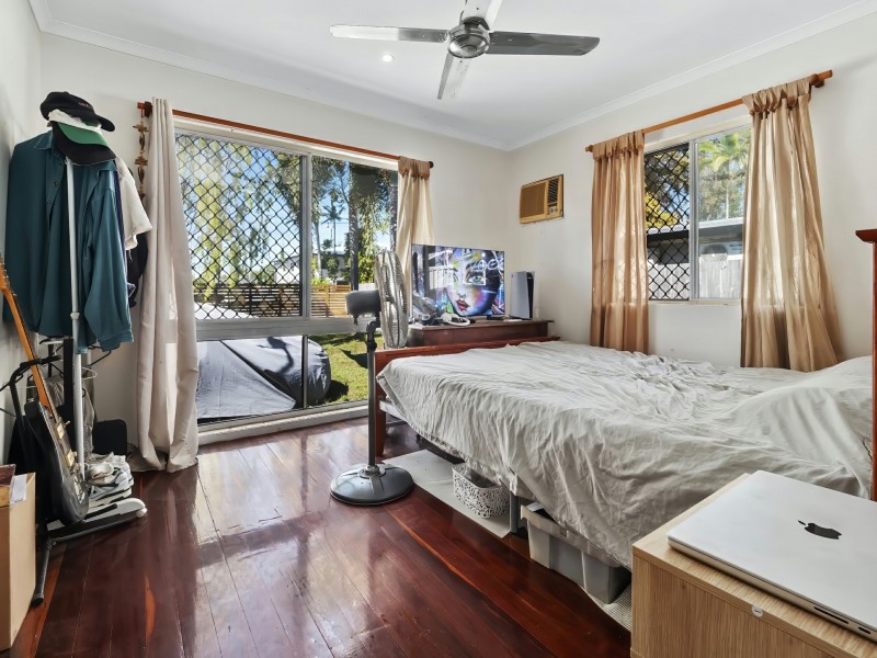 67 Cunningham Street, Yorkeys Knob QLD 4878
