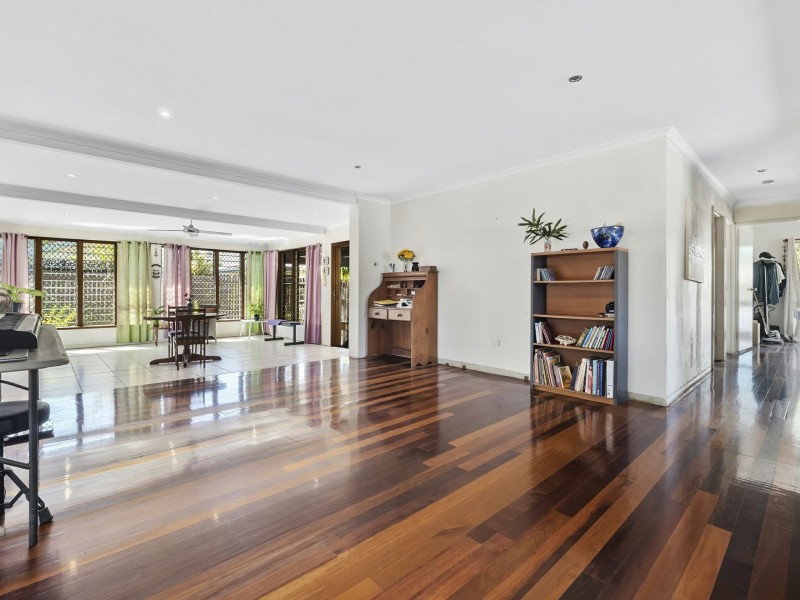 67 Cunningham Street, Yorkeys Knob QLD 4878