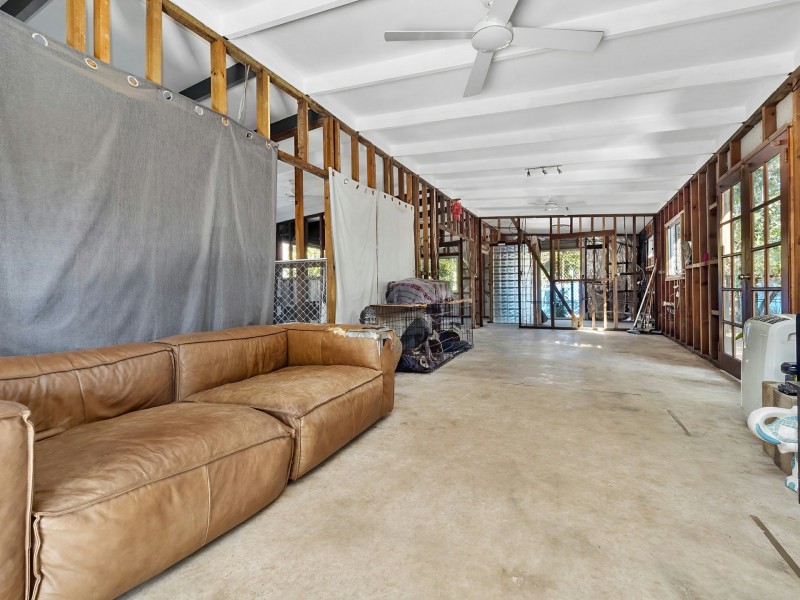 19 Christensen Street, Machans Beach QLD 4878