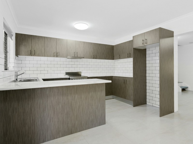 2/29 Rutherford Street, Yorkeys Knob QLD 4878