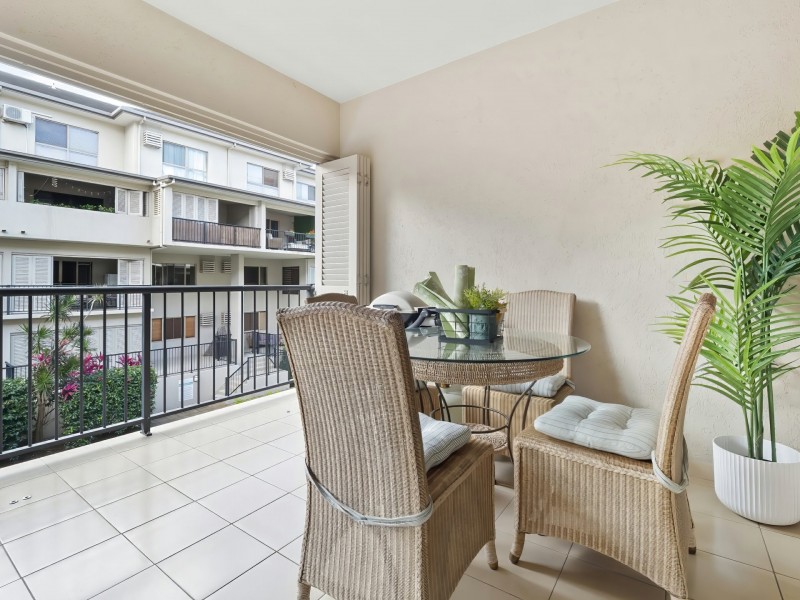 215/55-57 Clifton Road, Clifton Beach QLD 4879