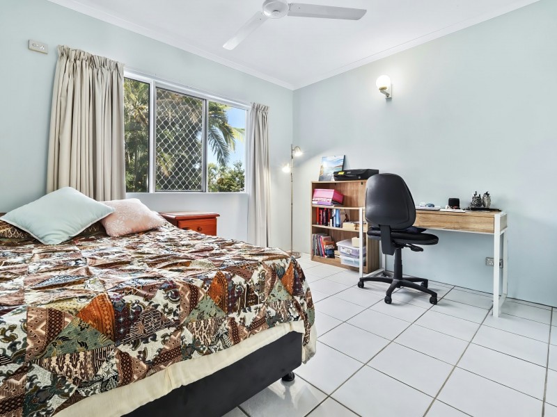 15/1 Ray Street, Yorkeys Knob QLD 4878