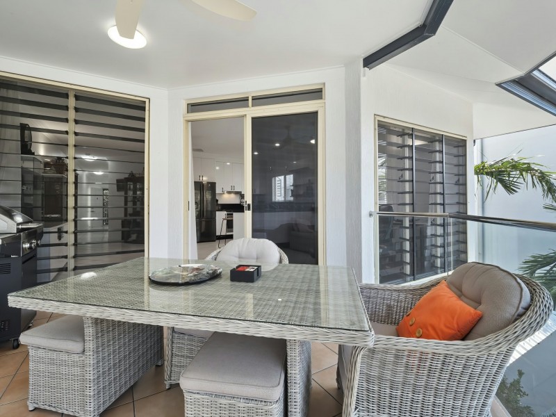 6/41 Sims Esplanade, Yorkeys Knob QLD 4878