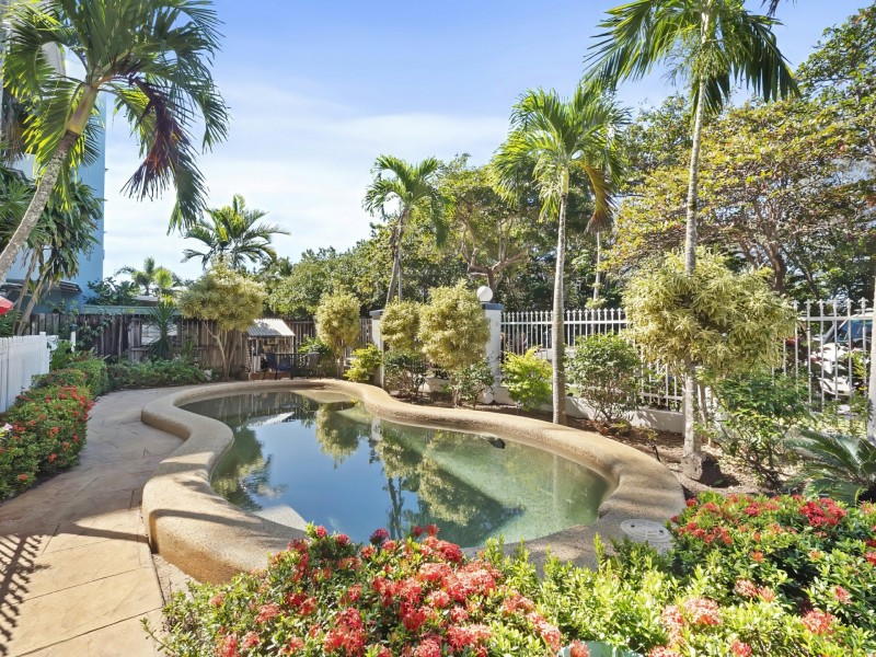 6/41 Sims Esplanade, Yorkeys Knob QLD 4878