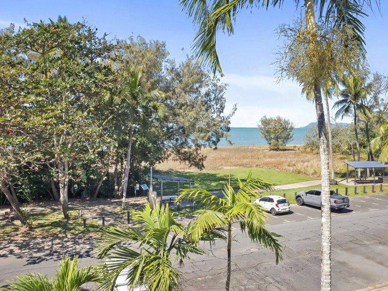 6/41 Sims Esplanade, Yorkeys Knob QLD 4878