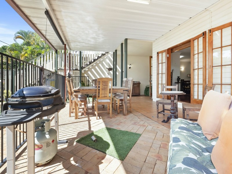 3/9 Hibiscus Lane, Holloways Beach QLD 4878