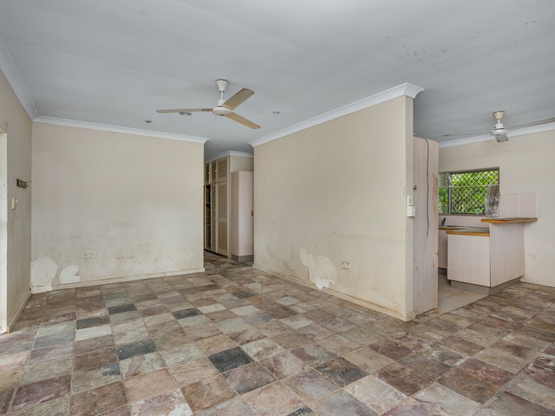 3 Samuel Street, Yorkeys Knob QLD 4878