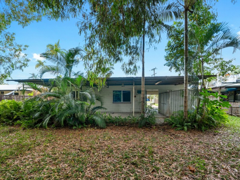 3 Samuel Street, Yorkeys Knob QLD 4878
