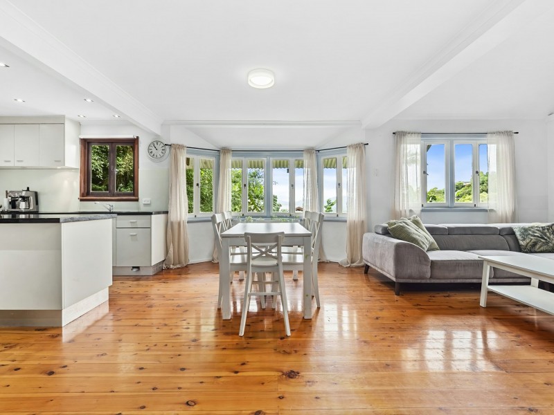 302 Toogood Road, Bayview Heights QLD 4868