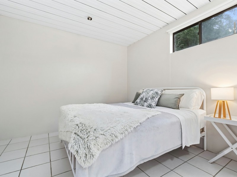 302 Toogood Road, Bayview Heights QLD 4868