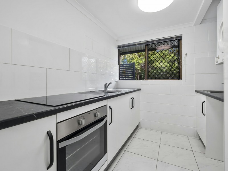 1/493-495 Varley Street, Yorkeys Knob QLD 4878