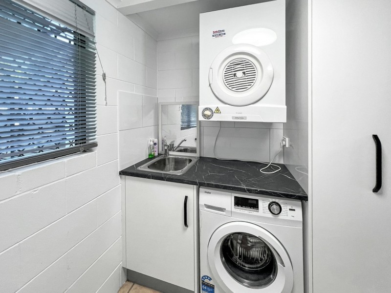 1/493-495 Varley Street, Yorkeys Knob QLD 4878
