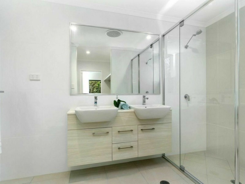 3/43-45 Sims Esplanade, Yorkeys Knob QLD 4878