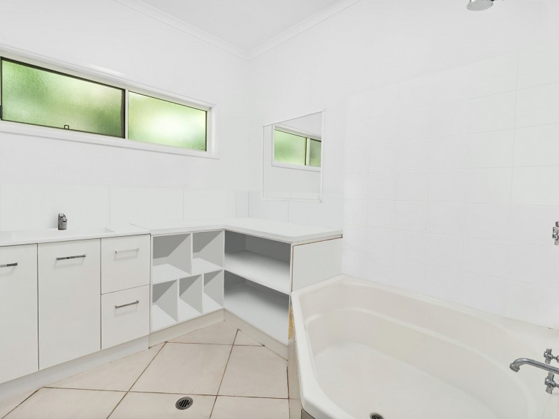 18/132-140 Stoney Creek Road, Kamerunga QLD 4870