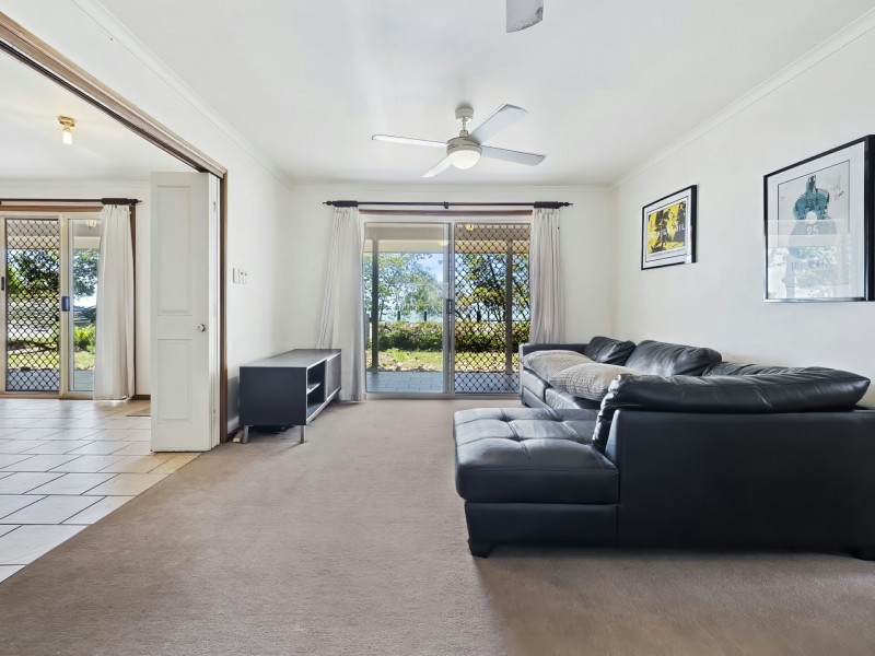 23 Casuarina Street, Holloways Beach QLD 4878