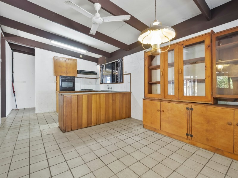 20 Carolyn Close, Yorkeys Knob QLD 4878