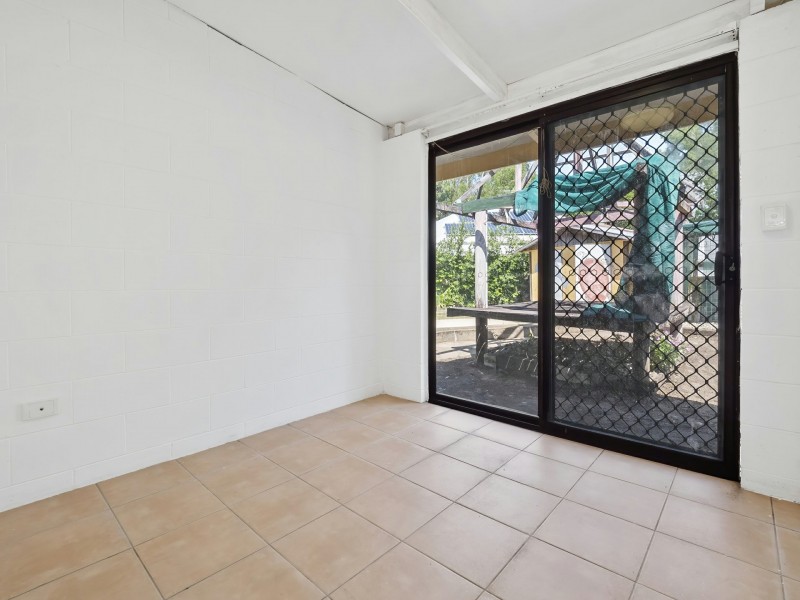 20 Carolyn Close, Yorkeys Knob QLD 4878