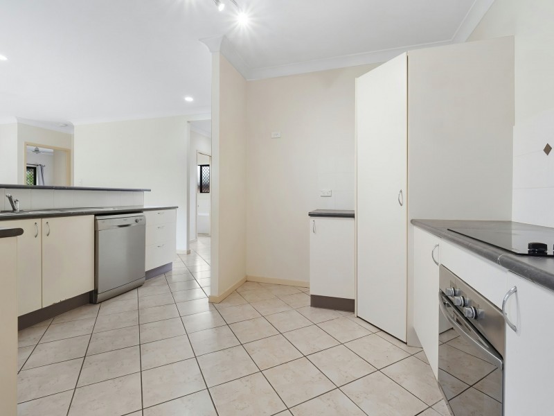 16 Etty Street, Kewarra Beach QLD 4879