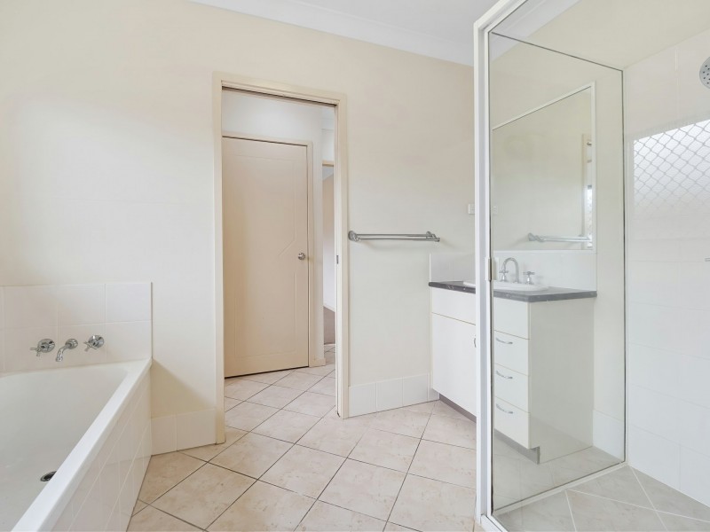 16 Etty Street, Kewarra Beach QLD 4879