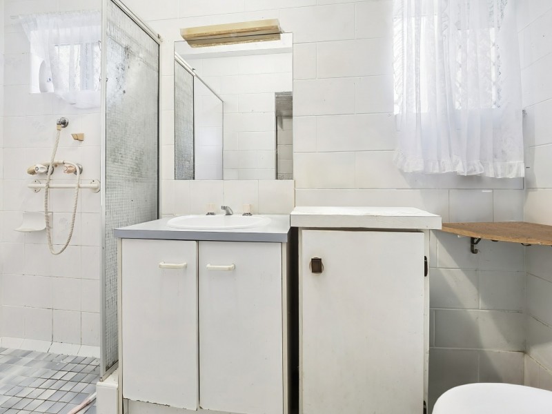 12 Cheviot Street, Smithfield QLD 4878