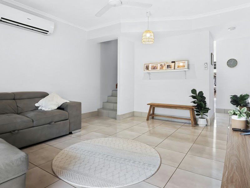 3/528 Varley Street, Yorkeys Knob QLD 4878