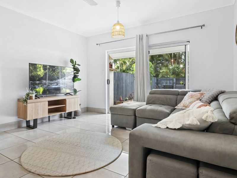 3/528 Varley Street, Yorkeys Knob QLD 4878