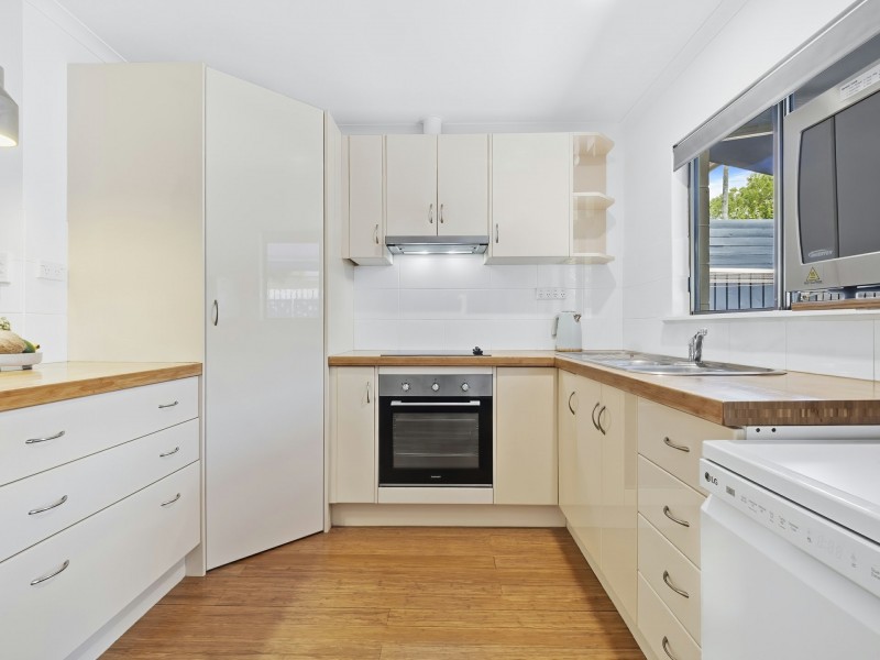 2/14 Narelle Close, Yorkeys Knob QLD 4878