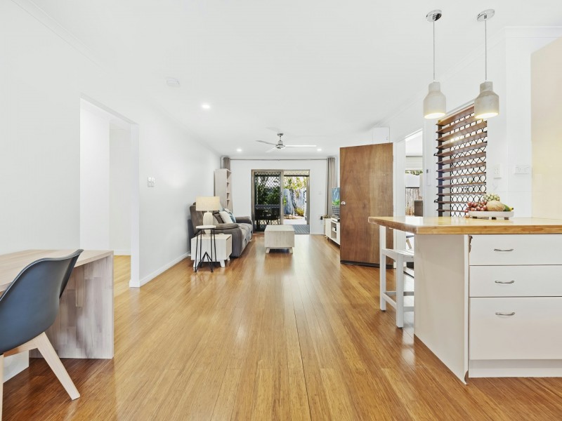 2/14 Narelle Close, Yorkeys Knob QLD 4878