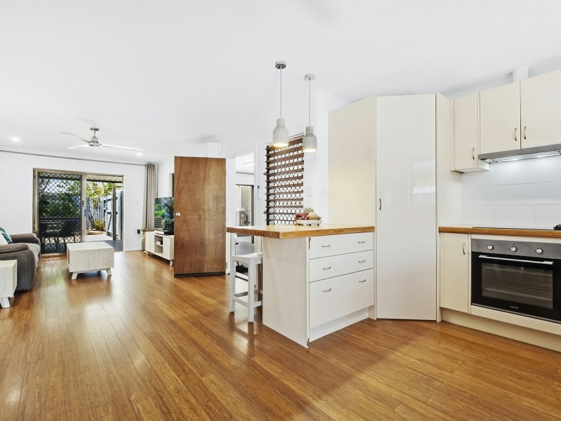 2/14 Narelle Close, Yorkeys Knob QLD 4878