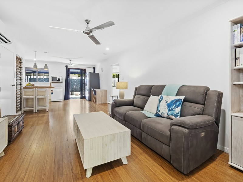 2/14 Narelle Close, Yorkeys Knob QLD 4878