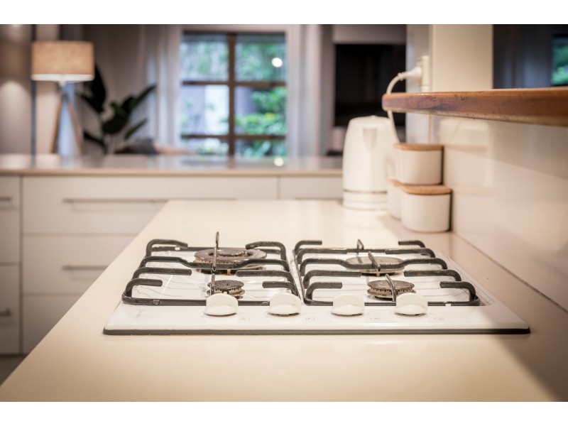 7 Talpa Close, Palm Cove QLD 4879