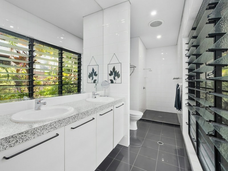 3 Turtle Close, Clifton Beach QLD 4879
