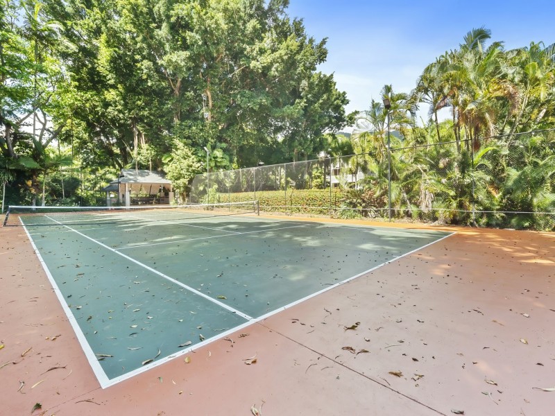 34/23-25 Veivers Road, Palm Cove QLD 4879