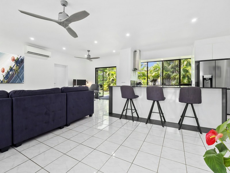 2 Baines Street, Clifton Beach QLD 4879
