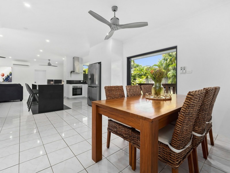 2 Baines Street, Clifton Beach QLD 4879