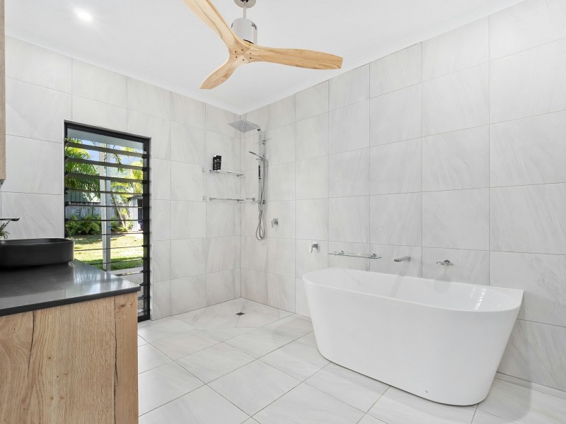 2 Baines Street, Clifton Beach QLD 4879