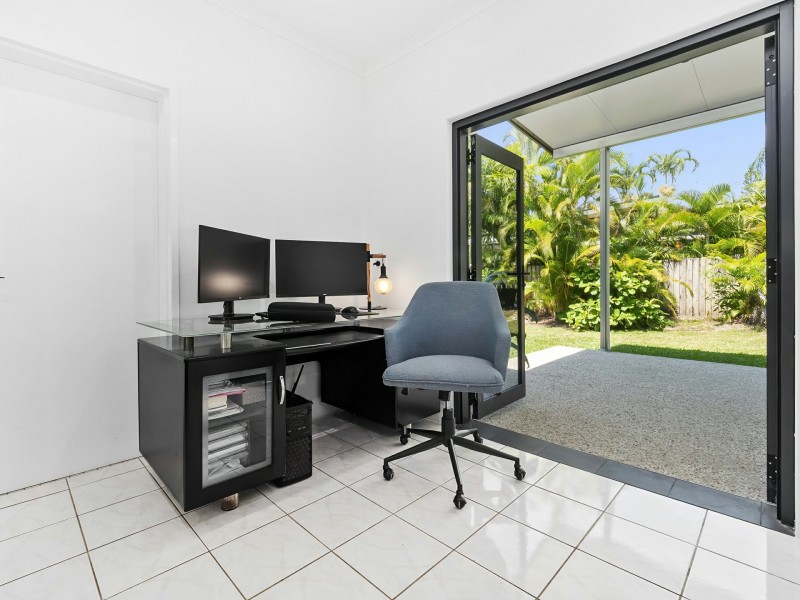 2 Baines Street, Clifton Beach QLD 4879