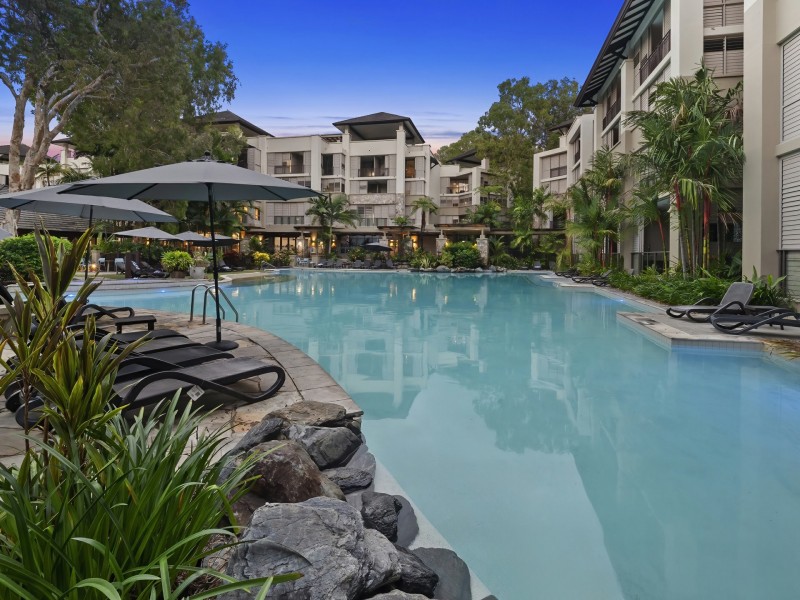 105/5 Triton Street, Palm Cove QLD 4879