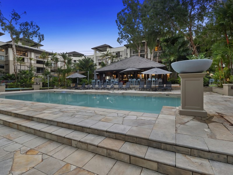 105/5 Triton Street, Palm Cove QLD 4879