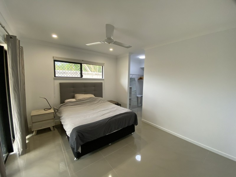 9 The Avenue, Trinity Park QLD 4879