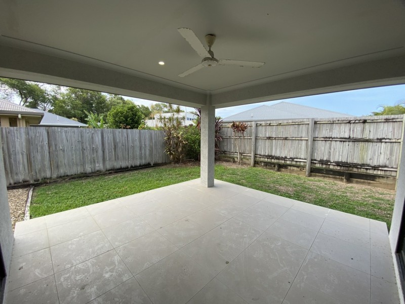 9 The Avenue, Trinity Park QLD 4879
