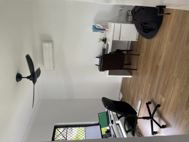 6 Kentia St, Palm Cove QLD 4879