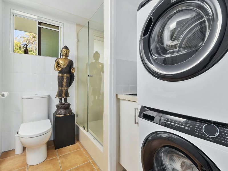 316/305 Coral Coast Drive, Palm Cove QLD 4879