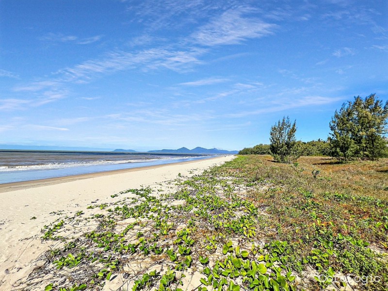 5/49 Sims Esplanade, Yorkeys Knob QLD 4878
