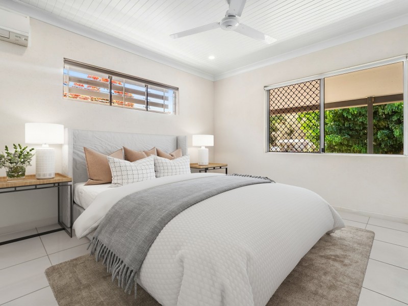 1 Rudder Street, Clifton Beach QLD 4879