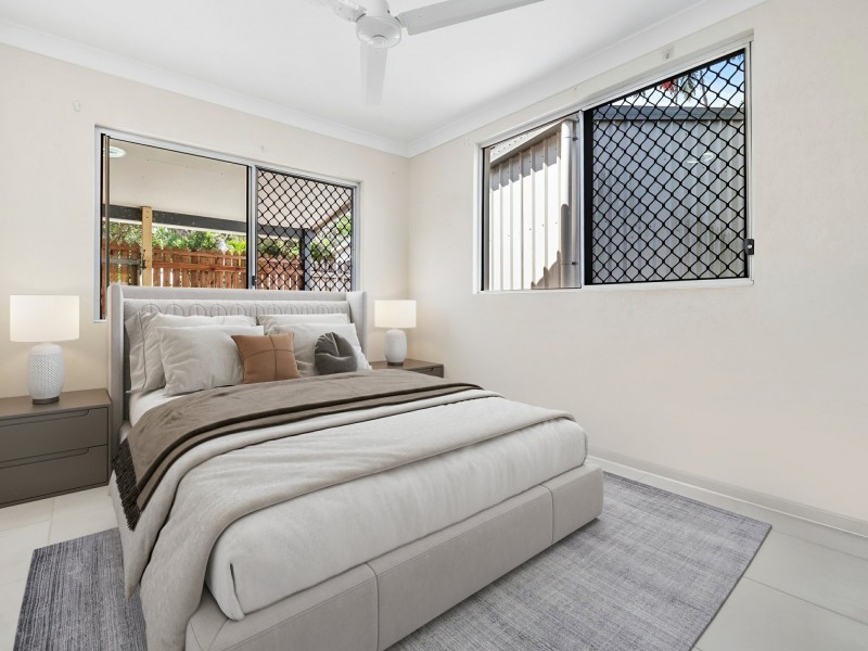 1 Rudder Street, Clifton Beach QLD 4879