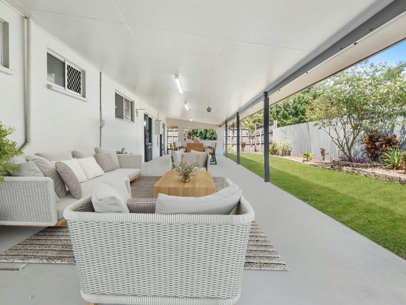 1 Rudder Street, Clifton Beach QLD 4879